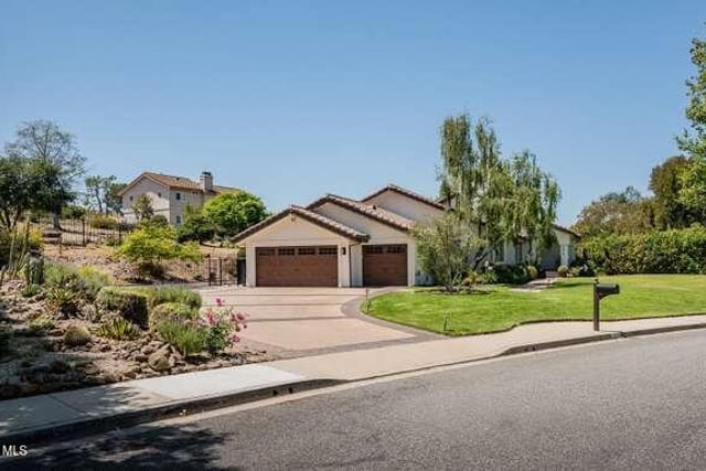 3679 Paseo De Nublado, Thousand Oaks, CA 91360 — photo 2 of 63