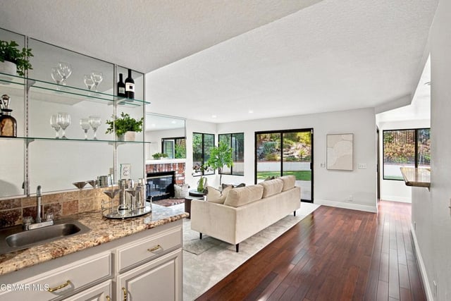 2714 Knightsbridge Avenue, Thousand Oaks, CA 91362 — photo 17 of 75
