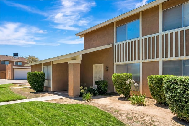 2929 W Avenue J4, Lancaster, CA 93536 — photo 34 of 41