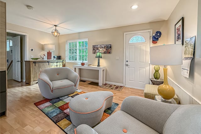 1059 Alta Vista, Simi Valley, CA 93063 — photo 10 of 38