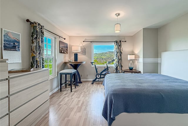 1059 Alta Vista, Simi Valley, CA 93063 — photo 12 of 38