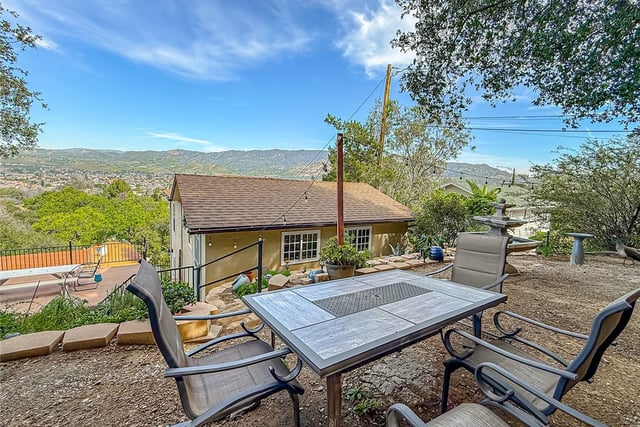 1059 Alta Vista, Simi Valley, CA 93063 — photo 25 of 38