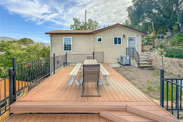 1059 Alta Vista, Simi Valley, CA 93063 — photo 33 of 38