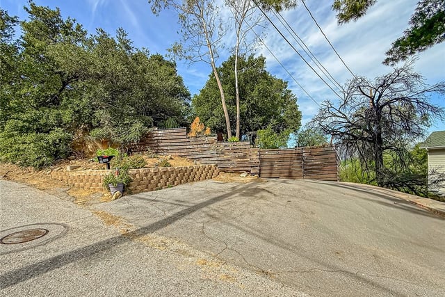1059 Alta Vista, Simi Valley, CA 93063 — photo 36 of 38