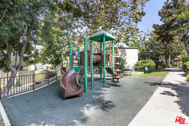 4838 Hollow Corner Road 315, Culver City, CA 90230 — photo 31 of 36