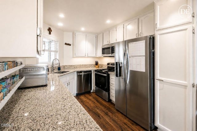2713 Antonio Drive 203, Camarillo, CA 93010 — photo 3 of 35
