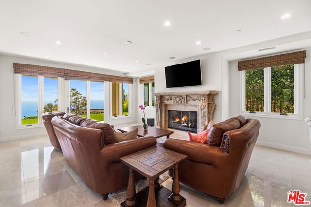 31967 Emerald View Drive, Rancho Palos Verdes, CA 90275 — photo 18 of 53