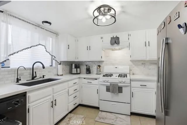 1340 W Avenue J4, Lancaster, CA 93534 — photo 10 of 25