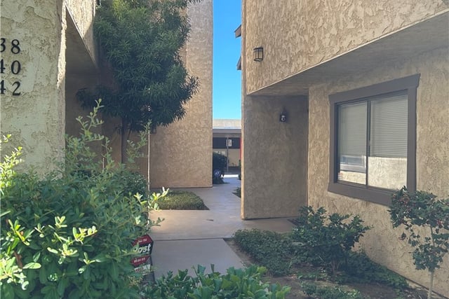 1340 W Avenue J4, Lancaster, CA 93534 — photo 5 of 25