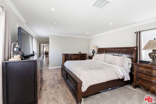332 E Plymouth Street, Inglewood, CA 90302 — photo 14 of 34