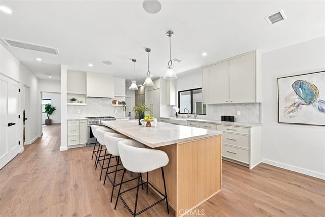 9127 Hargis, Los Angeles, CA 90034 — photo 12 of 60
