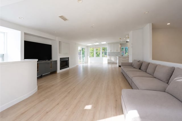 21765 Ybarra, Los Angeles, CA 91364 — photo 8 of 22