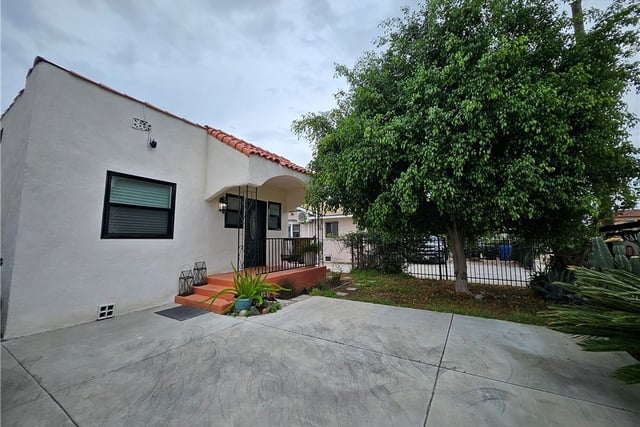 123 E 108th, Los Angeles, CA 90061 — photo 2 of 30