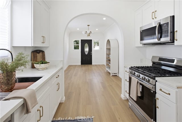 123 E 108th, Los Angeles, CA 90061 — photo 9 of 30