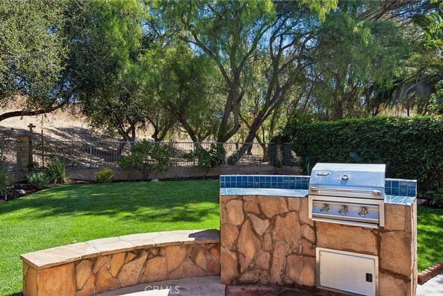11479 Amberridge Court, Moorpark, CA 93021 — photo 22 of 36