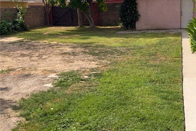1008 W Stockwell, Compton, CA 90222 — photo 5 of 5