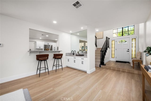 6013 Loynes, Long Beach, CA 90803 — photo 7 of 38