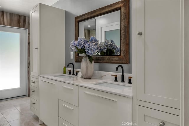 3663 Vigilance Drive, Rancho Palos Verdes, CA 90275 — photo 13 of 58