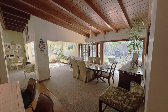 2567 E Chevy Chase, Glendale, CA 91206 — photo 10 of 28