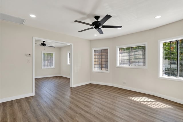 1028 E 10th, Long Beach, CA 90813 — photo 14 of 50