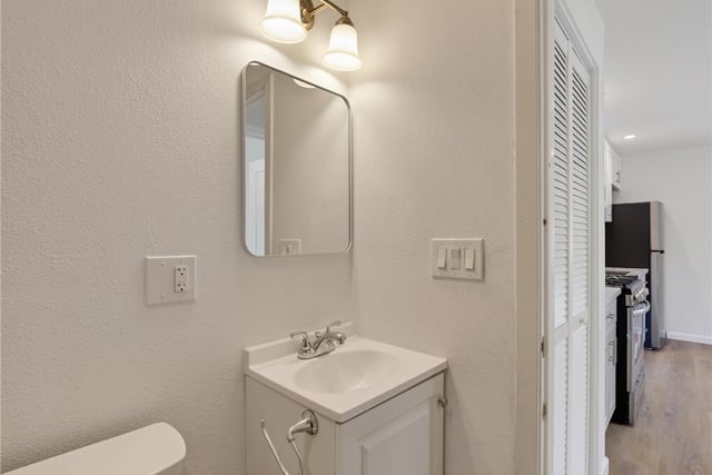 1028 E 10th, Long Beach, CA 90813 — photo 33 of 50