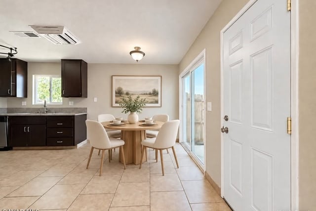 40205 162nd Street E, Palmdale, CA 93591 — photo 9 of 28