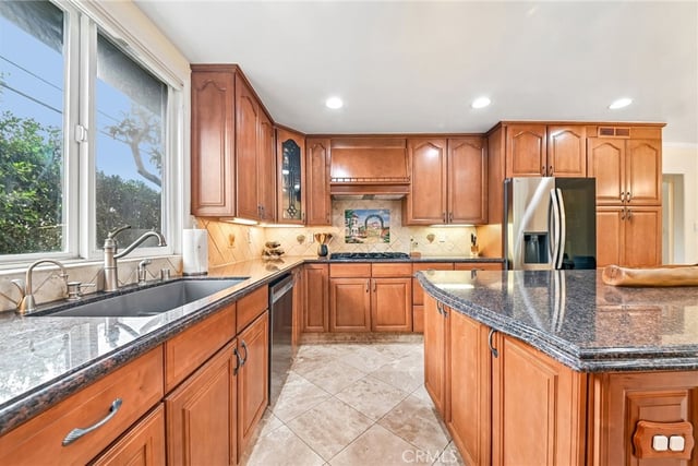 1311 N Meyler, San Pedro, CA 90731 — photo 16 of 61