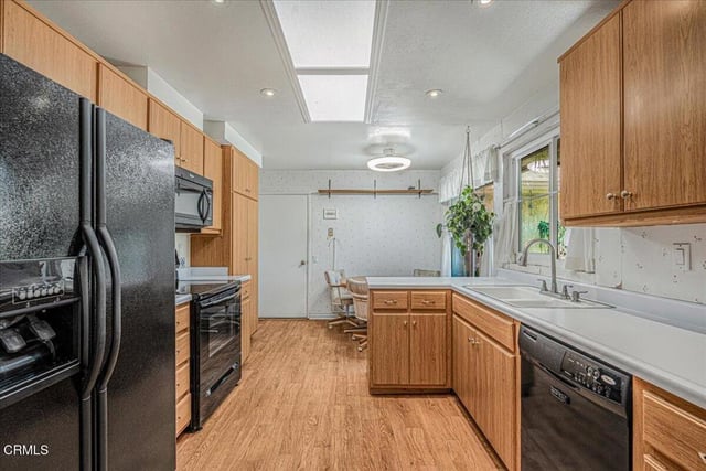 15229 Village 15, Camarillo, CA 93012 — photo 18 of 48