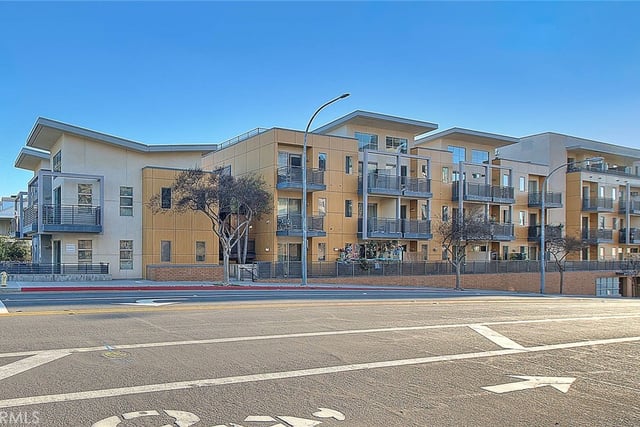 217 S Marengo 110, Pasadena, CA 91101 — photo 31 of 31