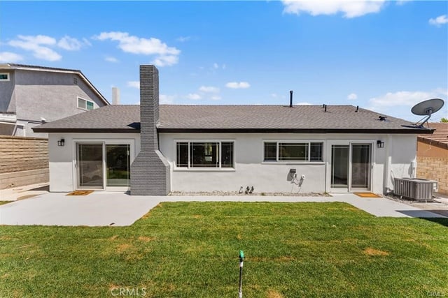 29147 Lotusgarden Drive, Canyon Country, CA 91387 — photo 37 of 45