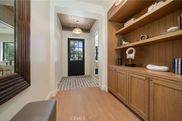 4538 Wortser Avenue, Studio City, CA 91604 — photo 6 of 56