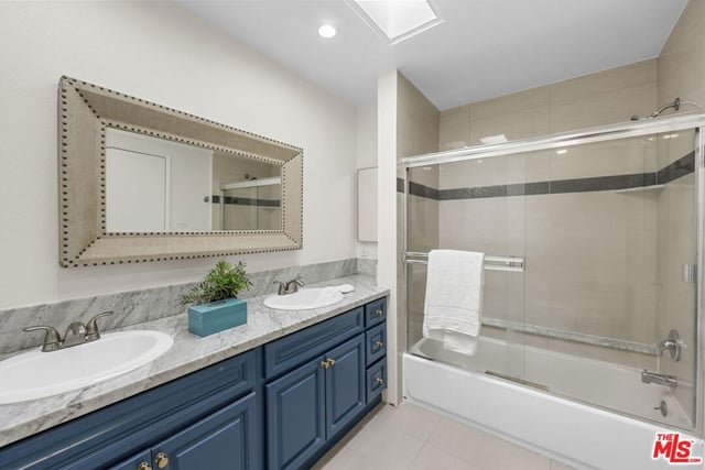 2844 Avenel Street, Los Angeles, CA 90039 — photo 18 of 34