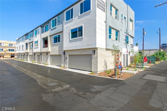 2653 Durfee Avenue Unit #A, El Monte, CA 91732 — photo 4 of 25