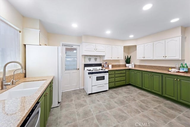 20949 Ambushers Street, Diamond Bar, CA 91765 — photo 5 of 42