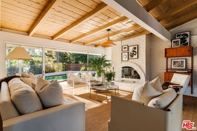809 Broom Way, Los Angeles, CA 90049 — photo 3 of 15