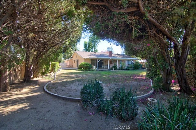 23323 Ostronic Place, Woodland Hills, CA 91367 — photo 18 of 19