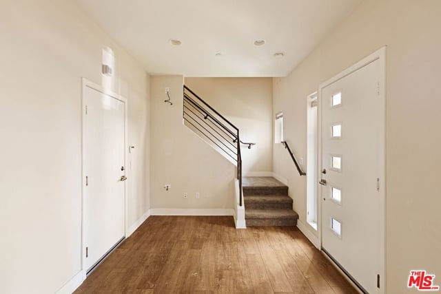 2753 Waverly Drive 1003, Los Angeles, CA 90039 — photo 7 of 29