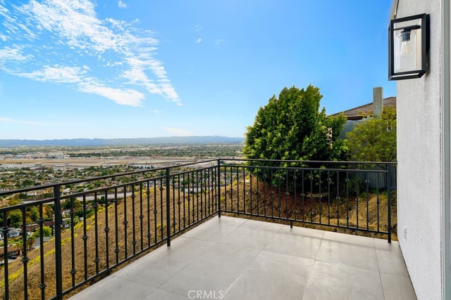 10050 Olivia Terrace, Sun Valley, CA 91352 — photo 37 of 75