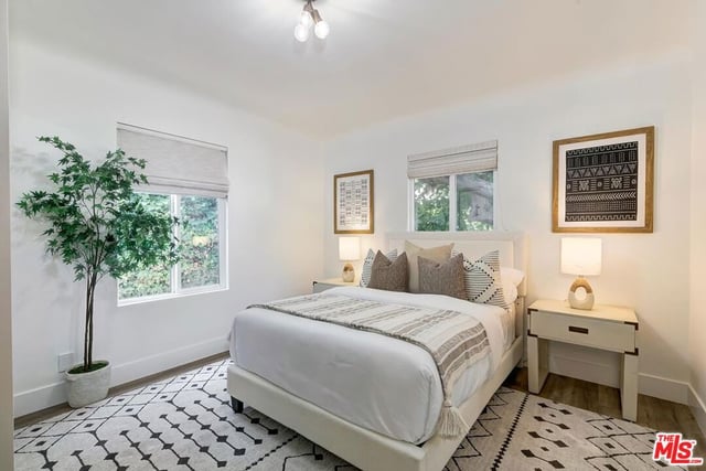 3037 Delaware Avenue, Santa Monica, CA 90404 — photo 11 of 20
