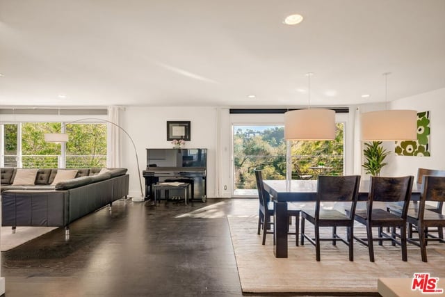 2388 Kimridge Road, Beverly Hills, CA 90210 — photo 15 of 57