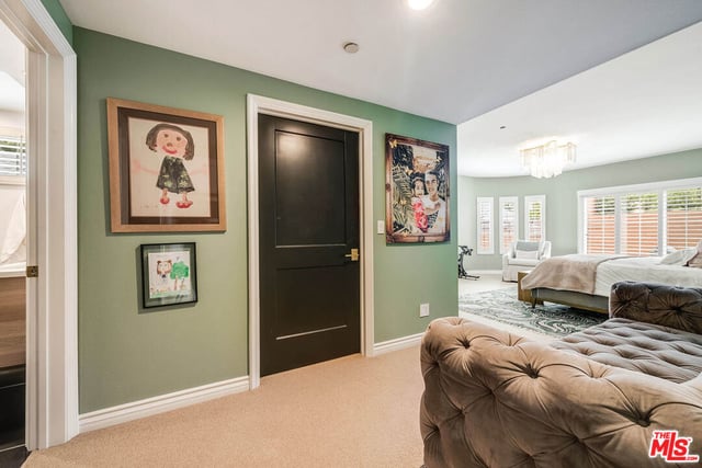 4310 Cahuenga Boulevard 104, Toluca Lake, CA 91602 — photo 22 of 40