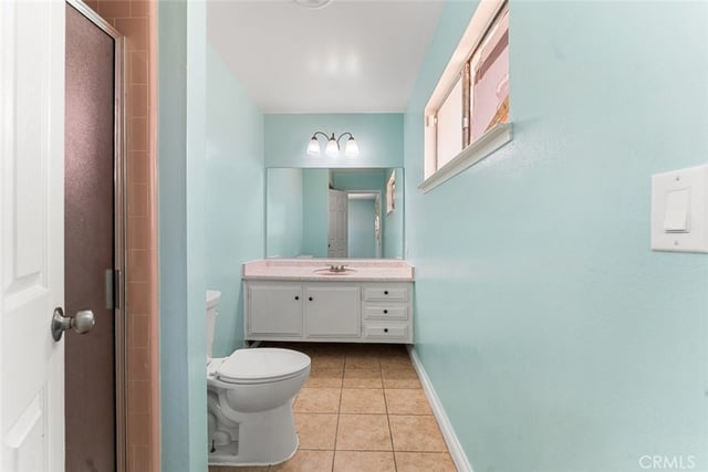 38447 2nd Street E, Palmdale, CA 93550 — photo 32 of 47