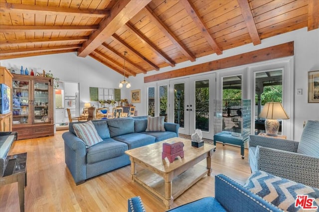 5320 Wortser Avenue, Sherman Oaks, CA 91401 — photo 12 of 57