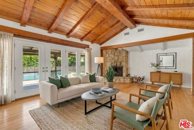 5320 Wortser Avenue, Sherman Oaks, CA 91401 — photo 9 of 57