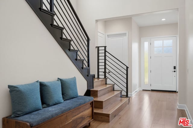 11728 Canoga Avenue, Chatsworth, CA 91311 — photo 4 of 55