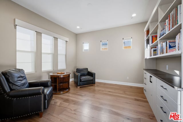 11728 Canoga Avenue, Chatsworth, CA 91311 — photo 5 of 55