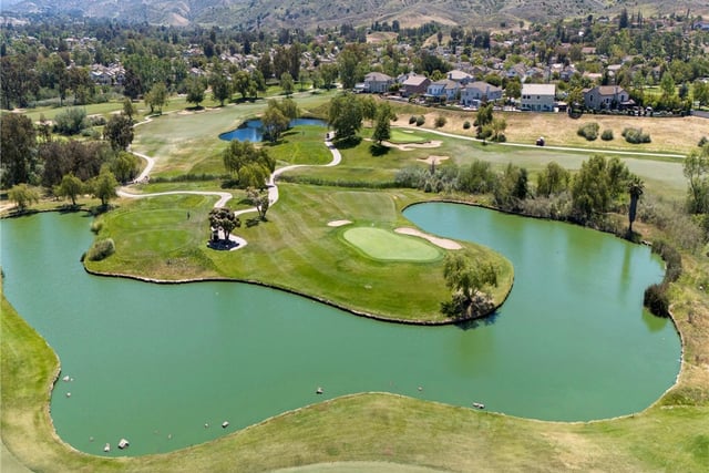 424 Country Club Drive A, Simi Valley, CA 93065 — photo 33 of 37