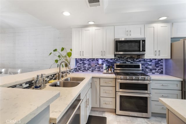 5534 Las Virgenes Road 115, Calabasas, CA 91302 — photo 5 of 24