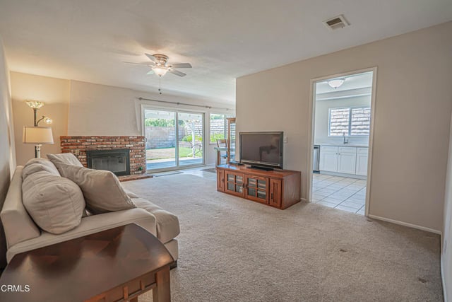 30315 Honeysuckle Hill Drive, Santa Clarita, CA 91387 — photo 6 of 50