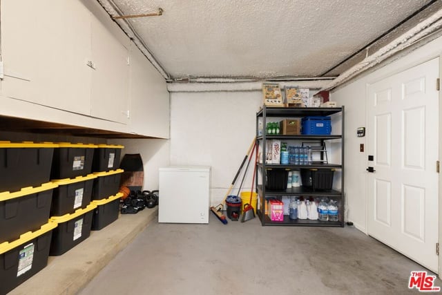 1209 Larrabee Street 4, West Hollywood, CA 90069 — photo 17 of 18